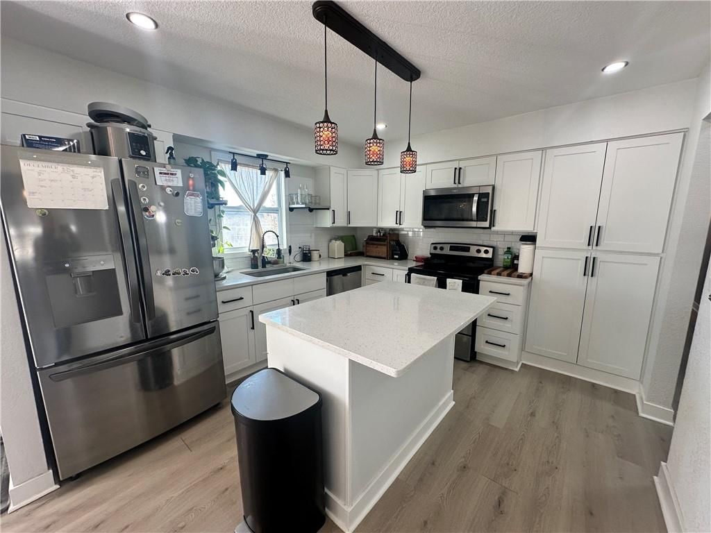 137 NE 1261 N/A — photo 14