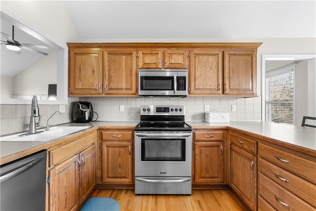 2349 SW Feather Ridge Road — photo 13