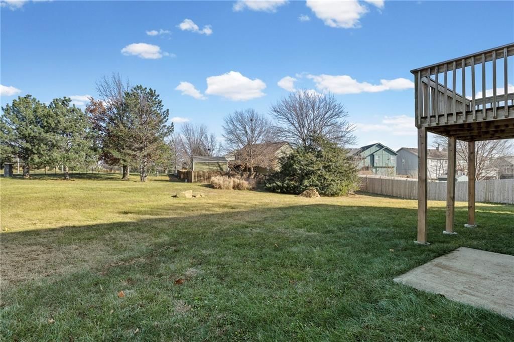 1034 N Parker Terrace — photo 25