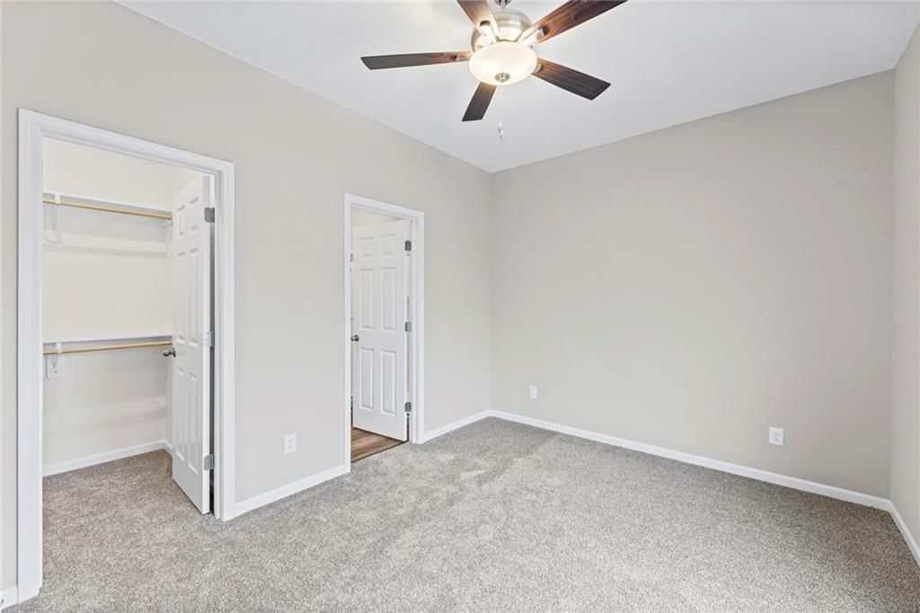 832 E Hamblin Street — photo 17