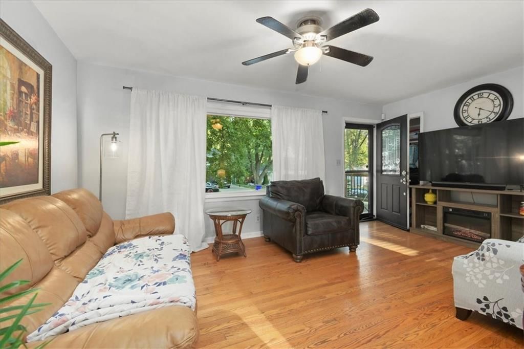 7906 Appleton Avenue — photo 6