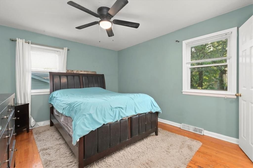 7906 Appleton Avenue — photo 12