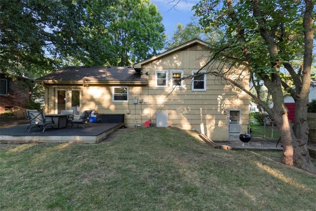 7906 Appleton Avenue — photo 18