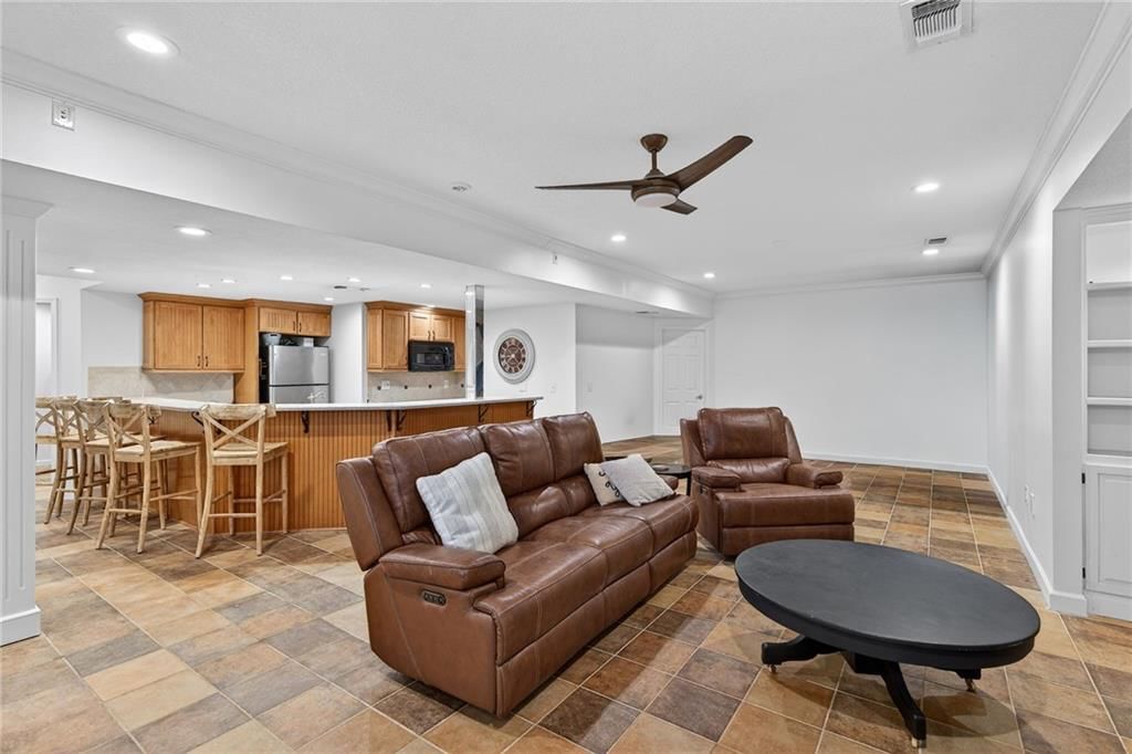 14701 Farley Street — photo 22