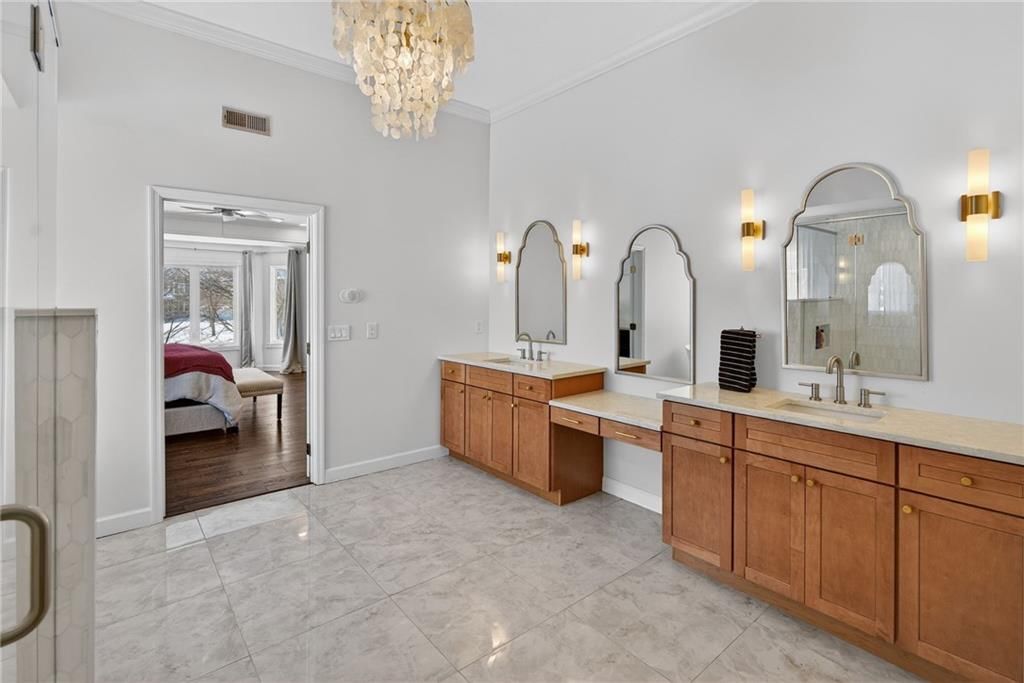 14701 Farley Street — photo 37