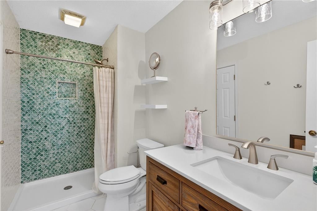 14701 Farley Street — photo 41