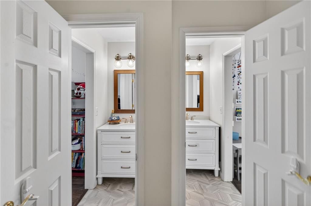 14701 Farley Street — photo 46