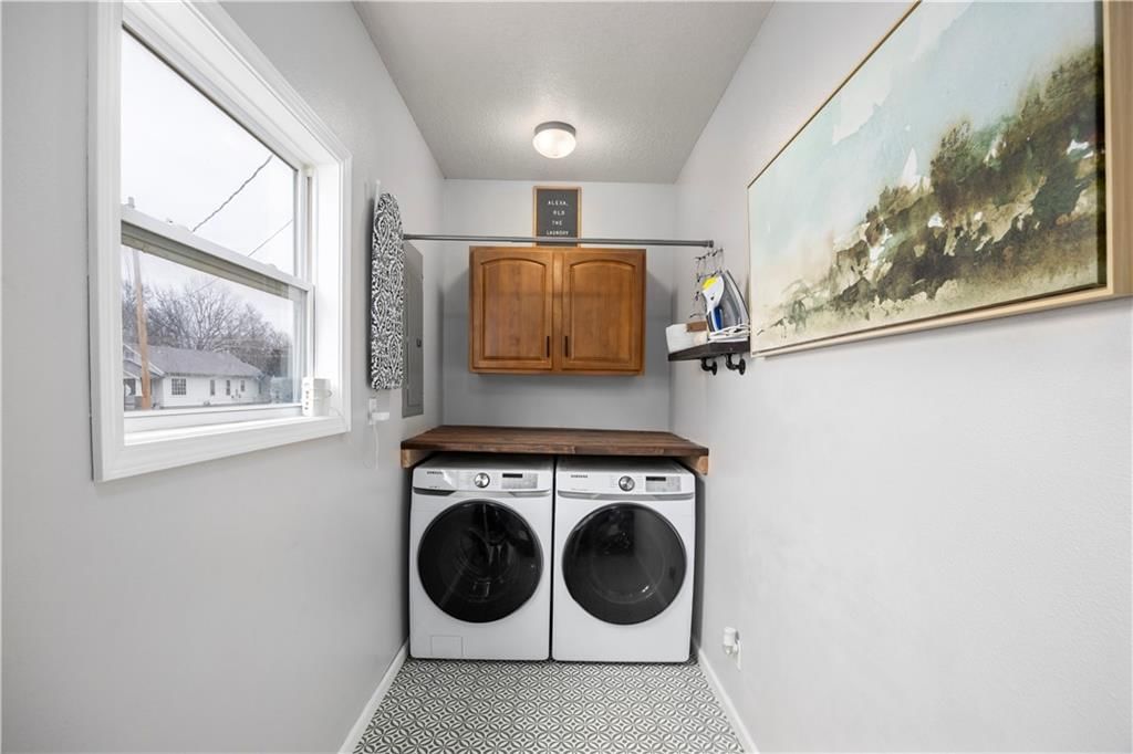 210 Jefferson Street — photo 10