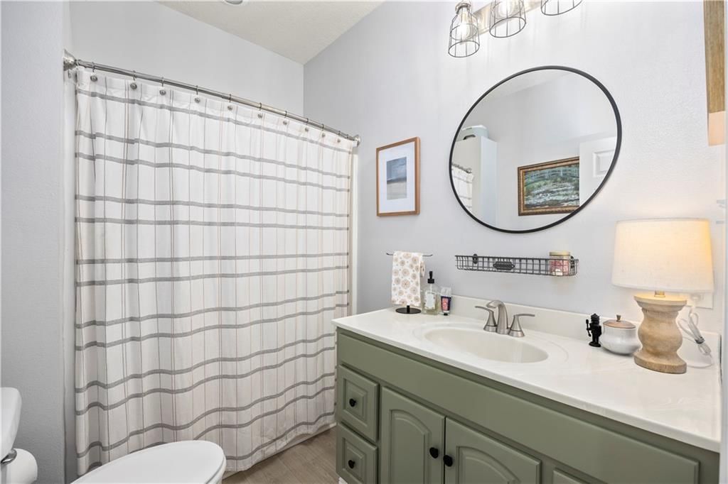 210 Jefferson Street — photo 12