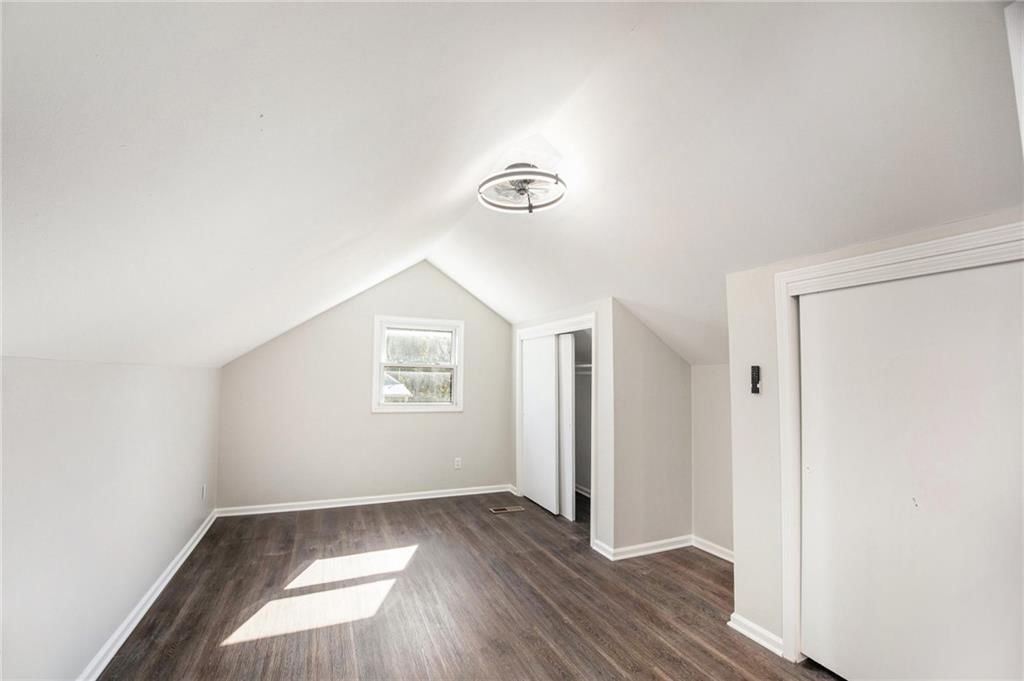 5310 N Indiana Avenue — photo 15