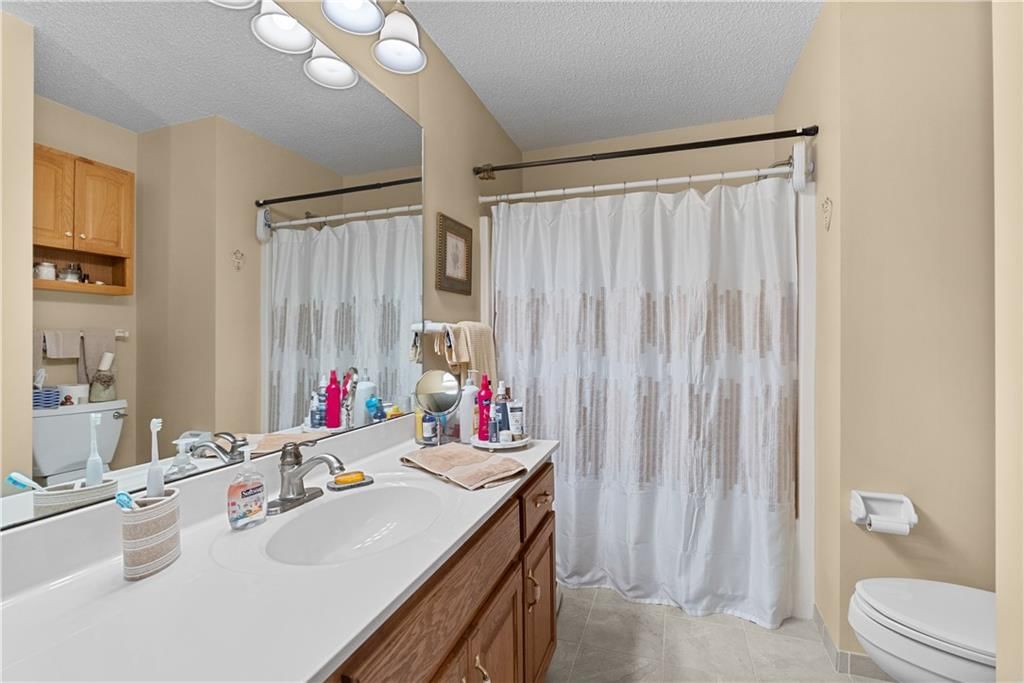 1629 NE Whitestone Drive — photo 16