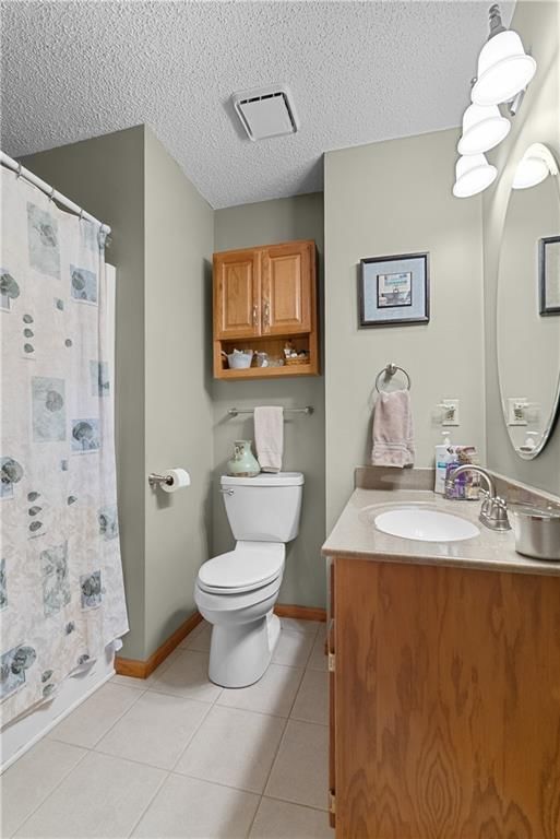 1629 NE Whitestone Drive — photo 19