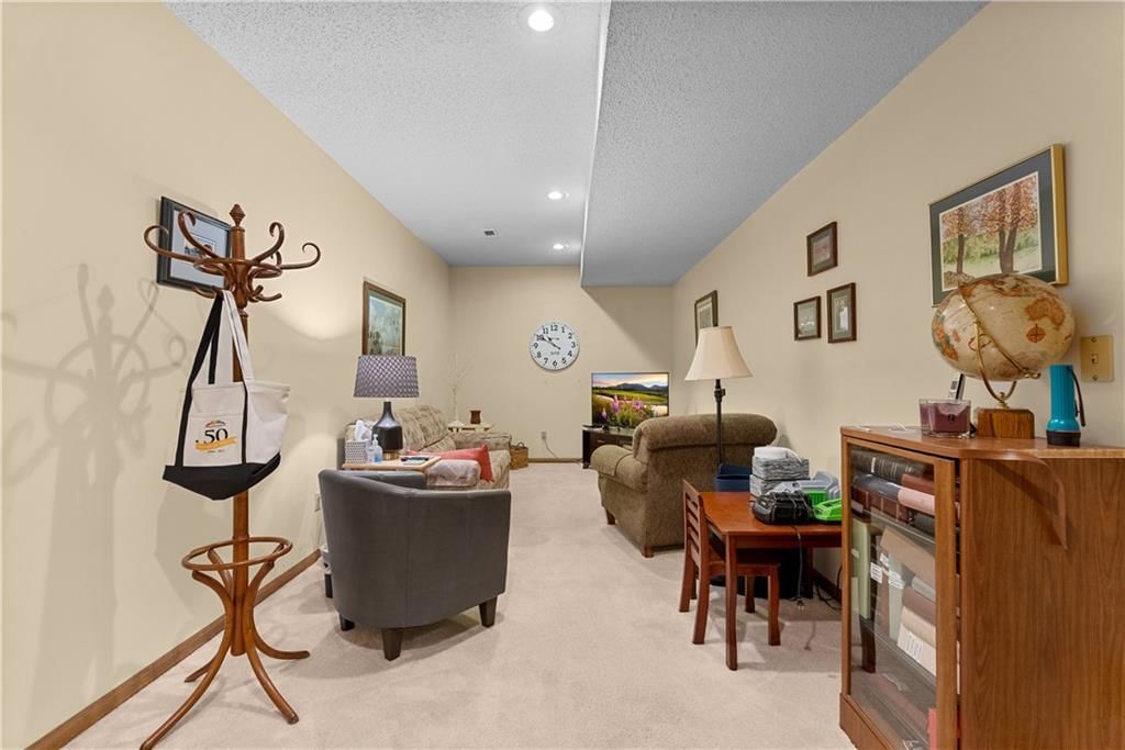 1629 NE Whitestone Drive — photo 23