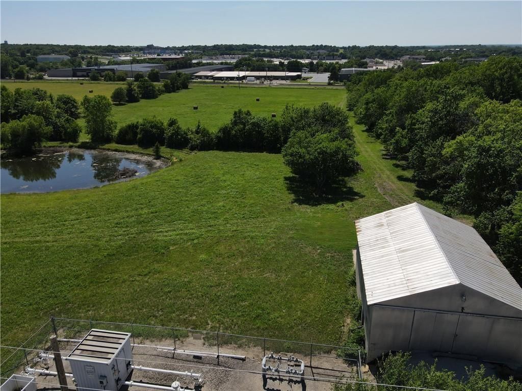 2412 S Margrave - 10 Acres Street — photo 7