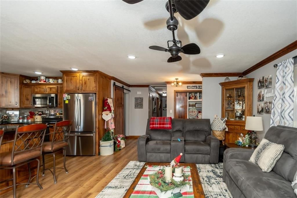 124 Locust Street — photo 11