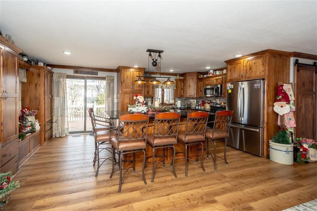 124 Locust Street — photo 13