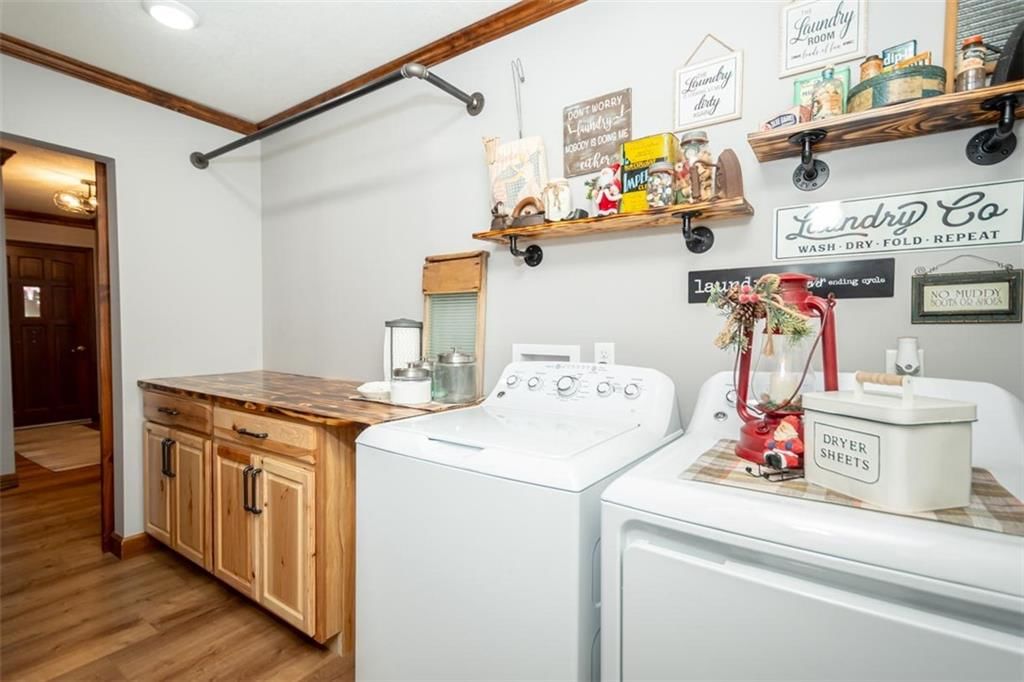 124 Locust Street — photo 26
