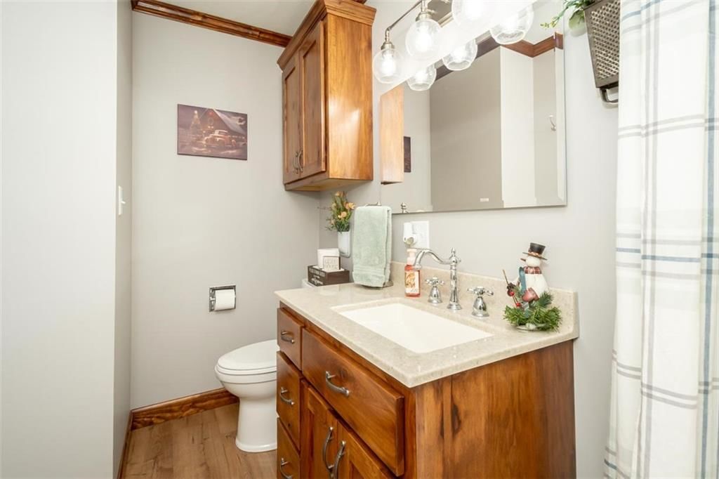 124 Locust Street — photo 29