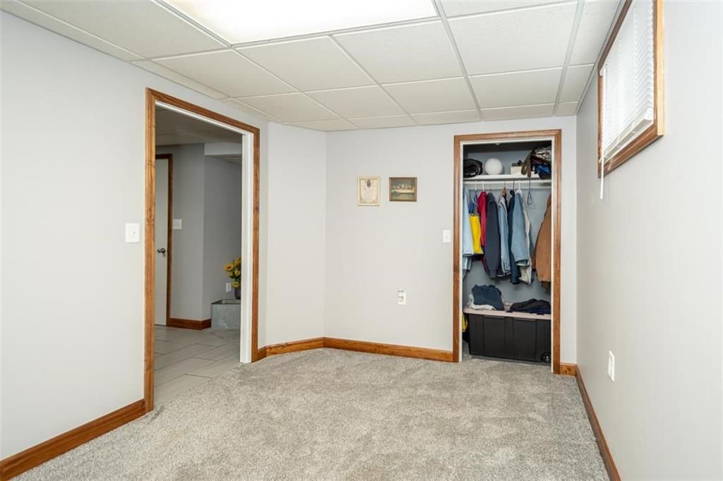 124 Locust Street — photo 40