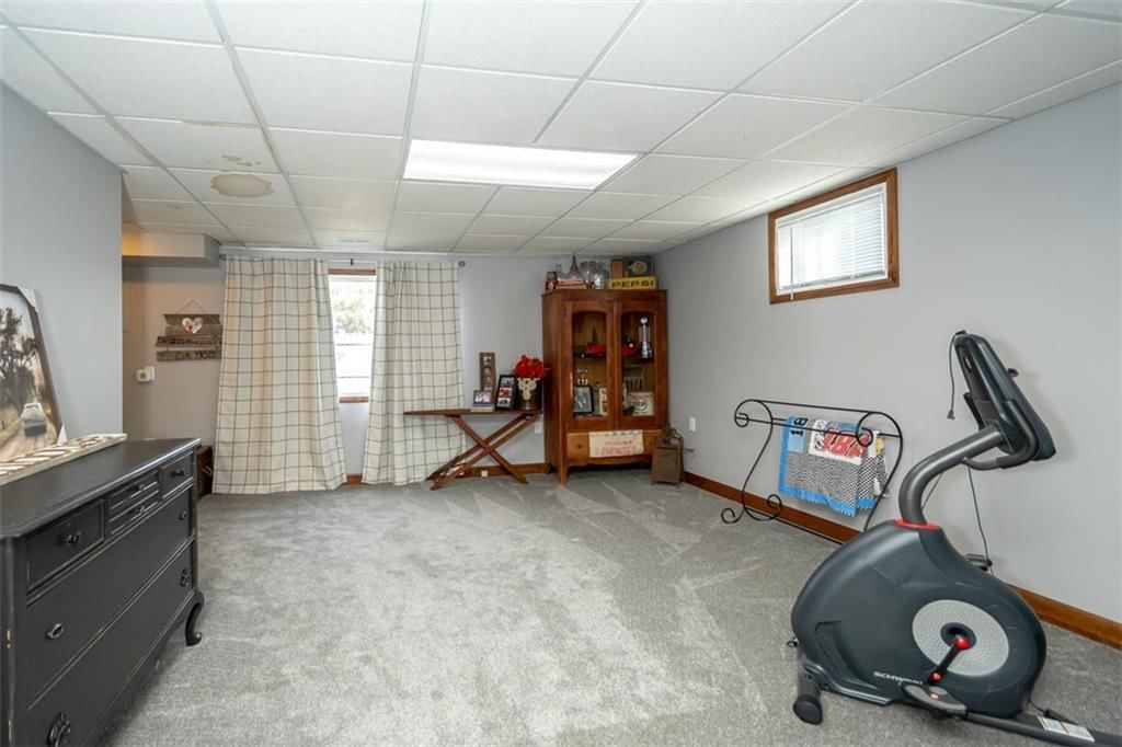 124 Locust Street — photo 42