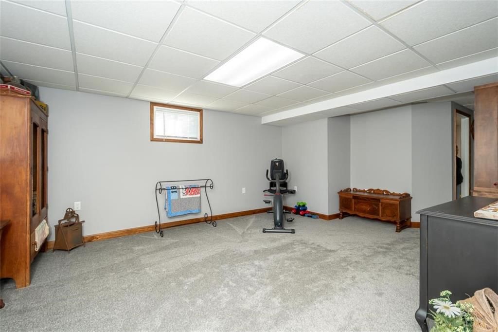 124 Locust Street — photo 45