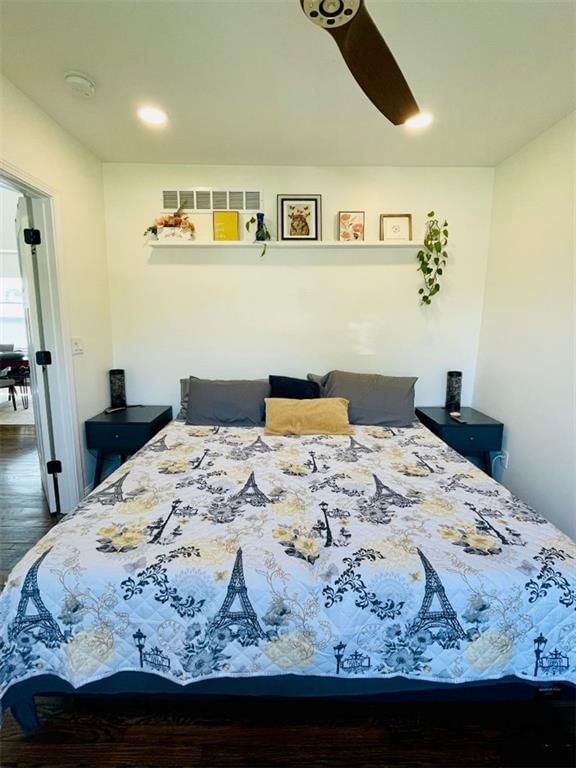 1241 Douglas Avenue — photo 12