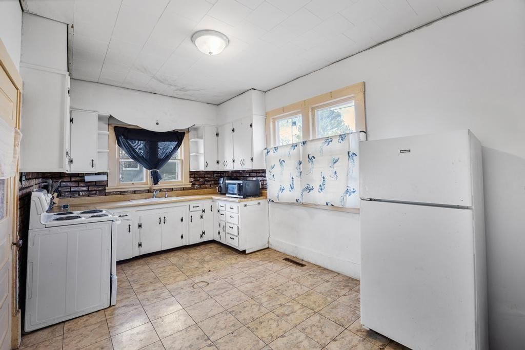 910 S Judson Street — photo 11