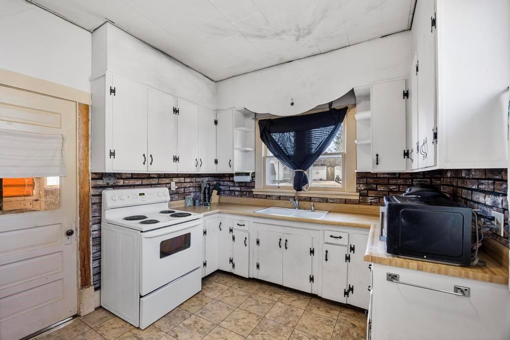 910 S Judson Street — photo 12