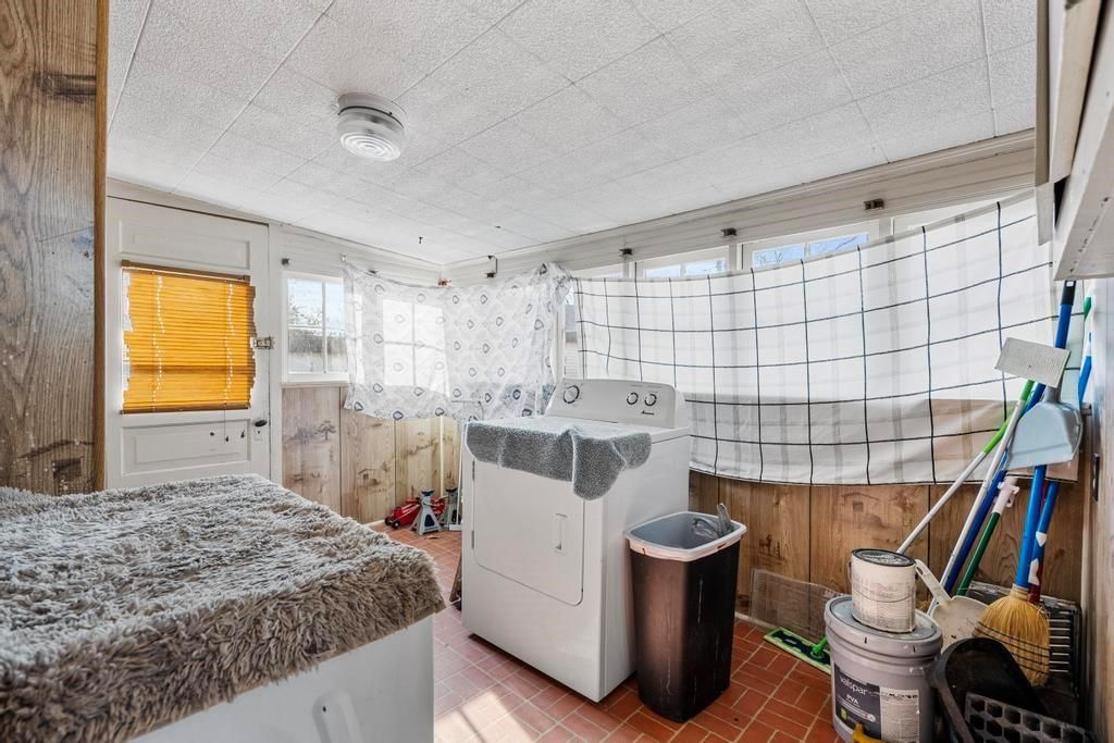 910 S Judson Street — photo 22