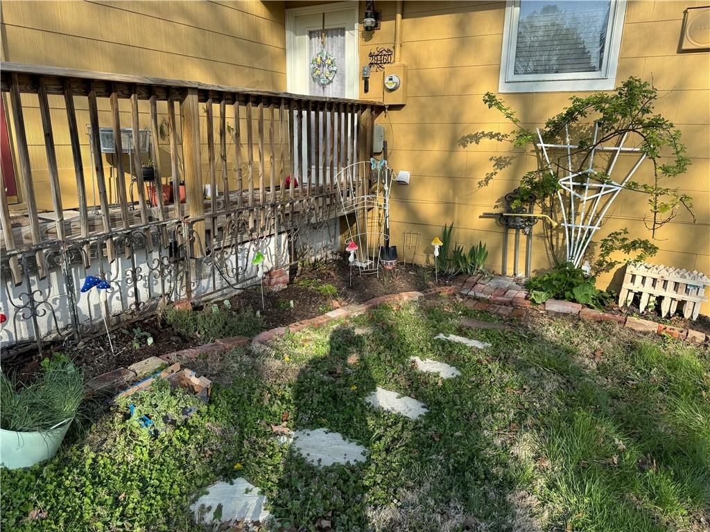 29460 Huse Street — photo 29