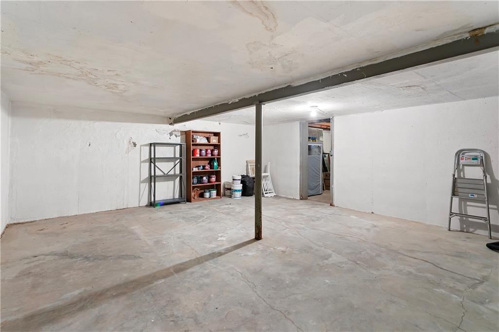 512 E 91st Street — photo 33