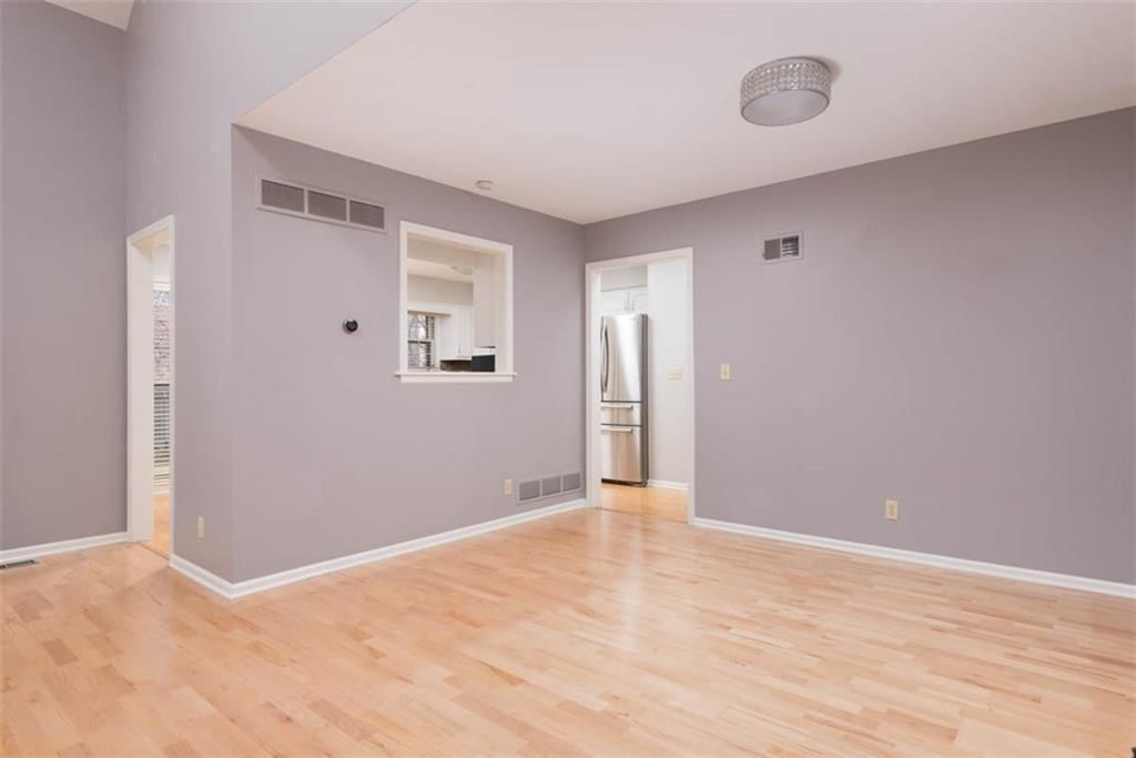 12019 England Street — photo 10