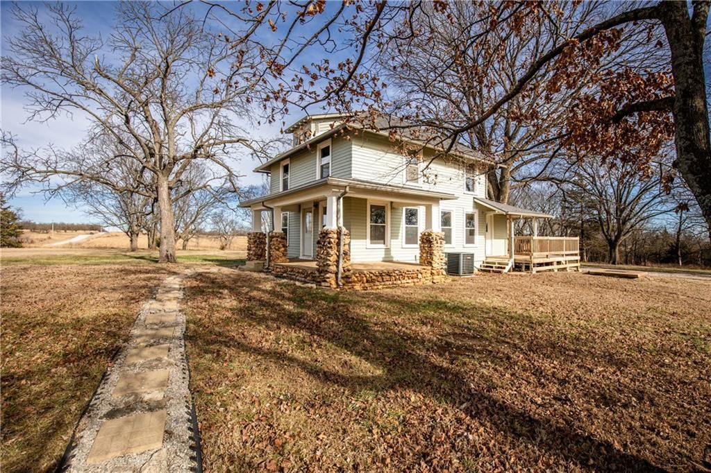 39635 Pleasant Valley Road — photo 4