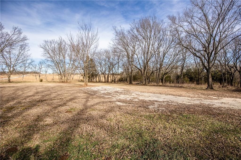 39635 Pleasant Valley Road — photo 8