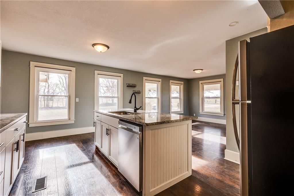 39635 Pleasant Valley Road — photo 29
