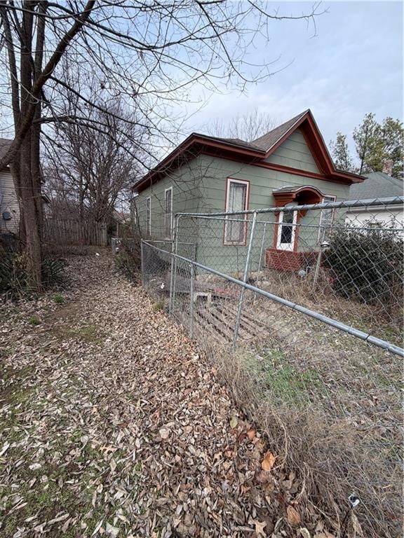 1411 Washington Avenue — photo 17