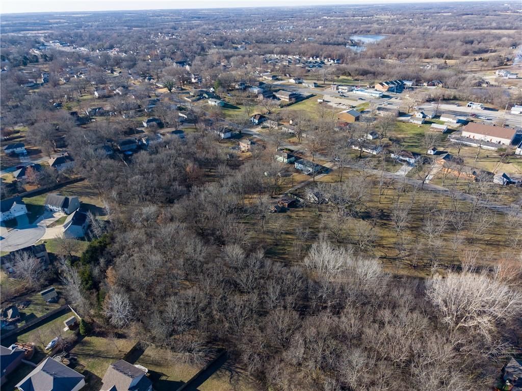 Lexington Road — photo 6