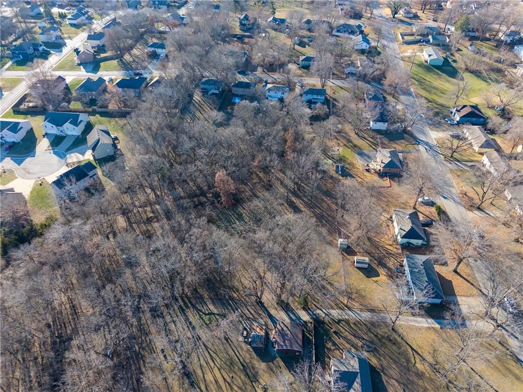 Lexington Road — photo 7