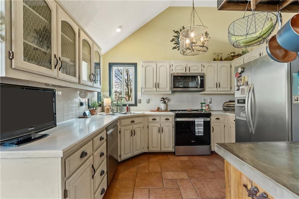 15132 W 147th Street — photo 9