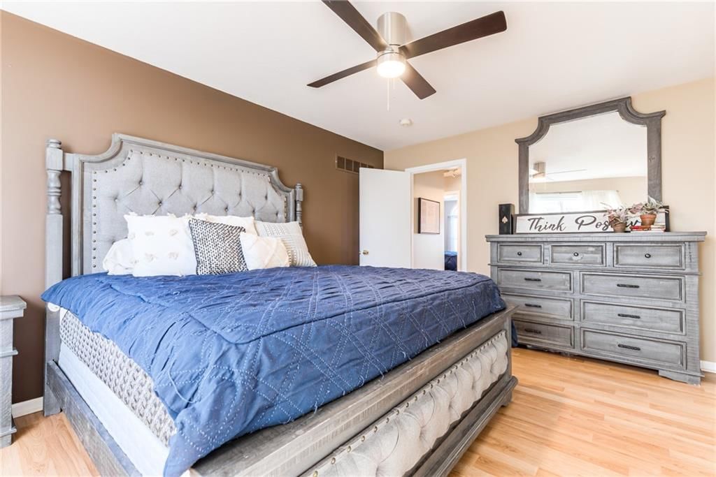 101 Frisco Street — photo 13