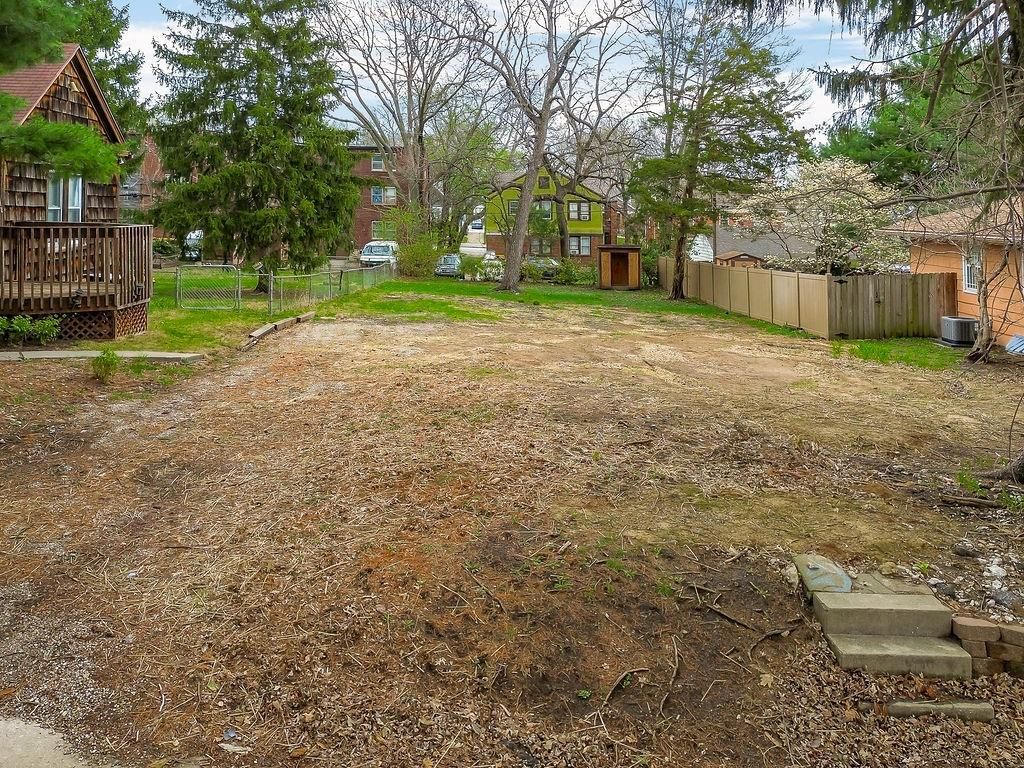 6035 Charlotte Street — photo 7