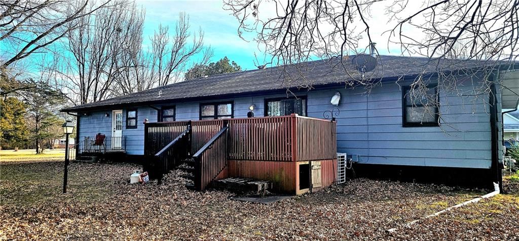 104 W Washington Street — photo 11
