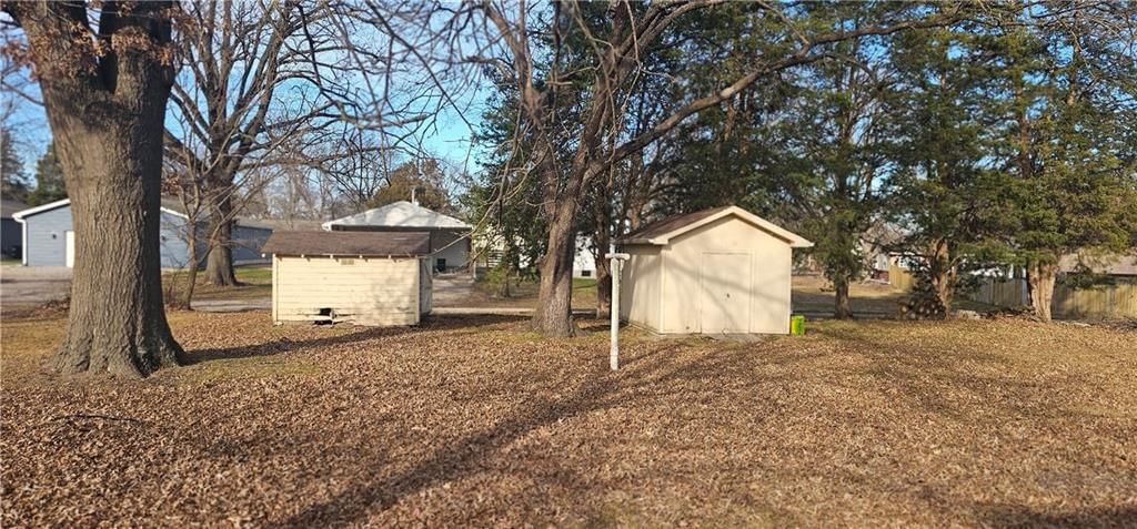 104 W Washington Street — photo 12