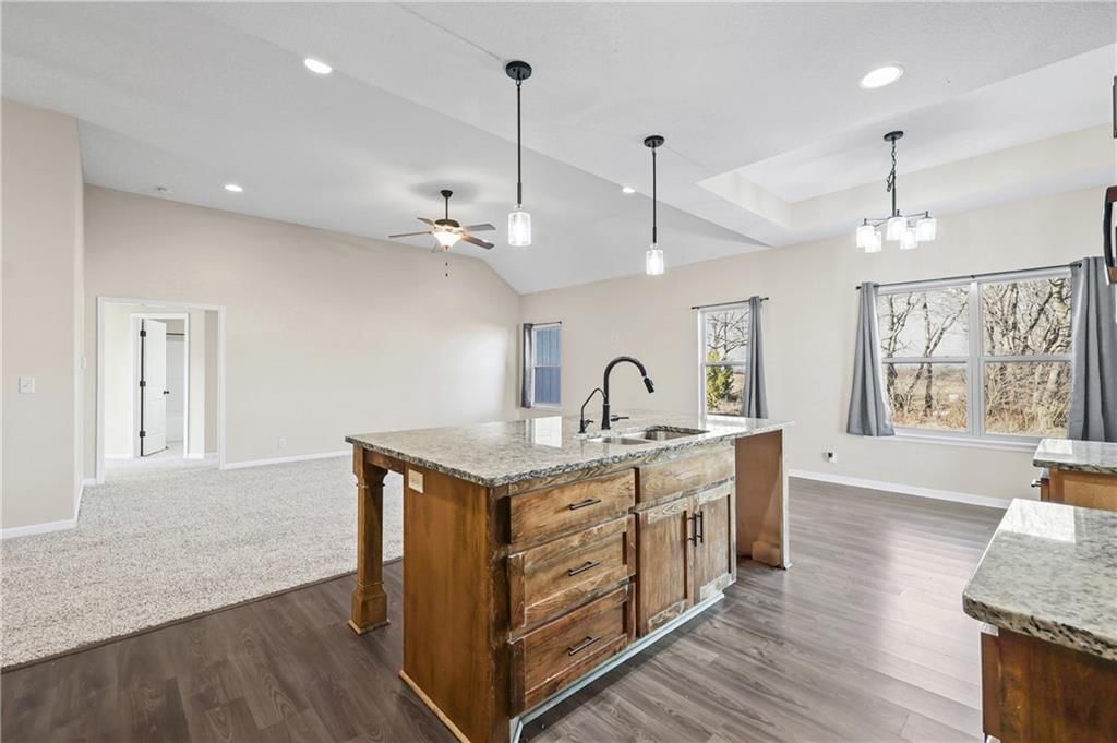 1402 SW 8th Terrace — photo 7