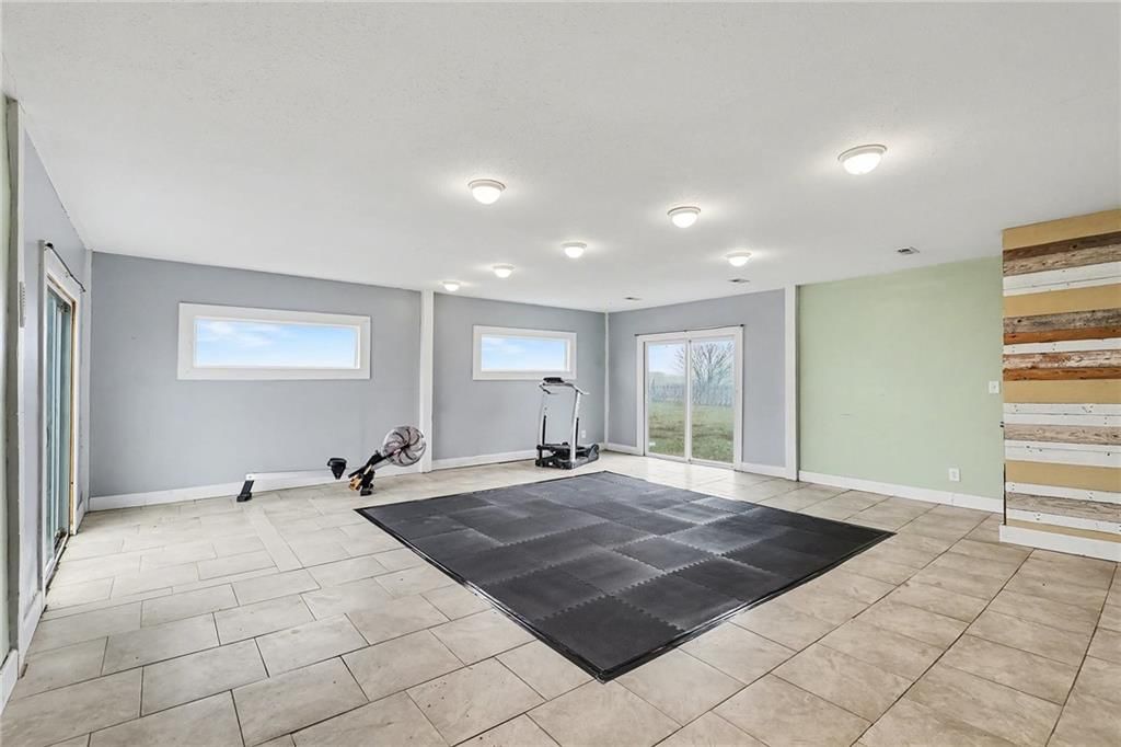 4539 Neosho Road — photo 33