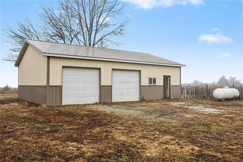 4539 Neosho Road — photo 39
