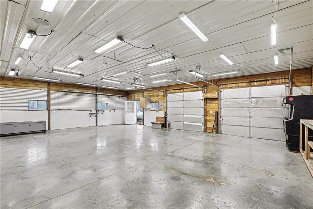4539 Neosho Road — photo 41