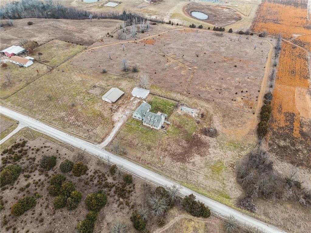4539 Neosho Road — photo 44