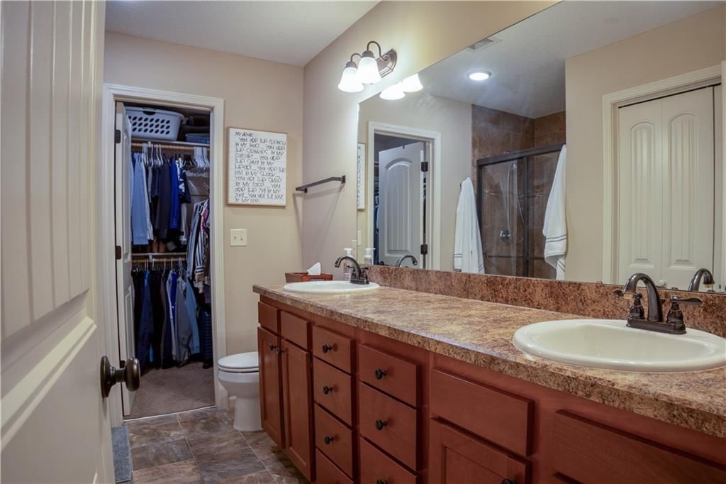 804 W 30th Street — photo 15
