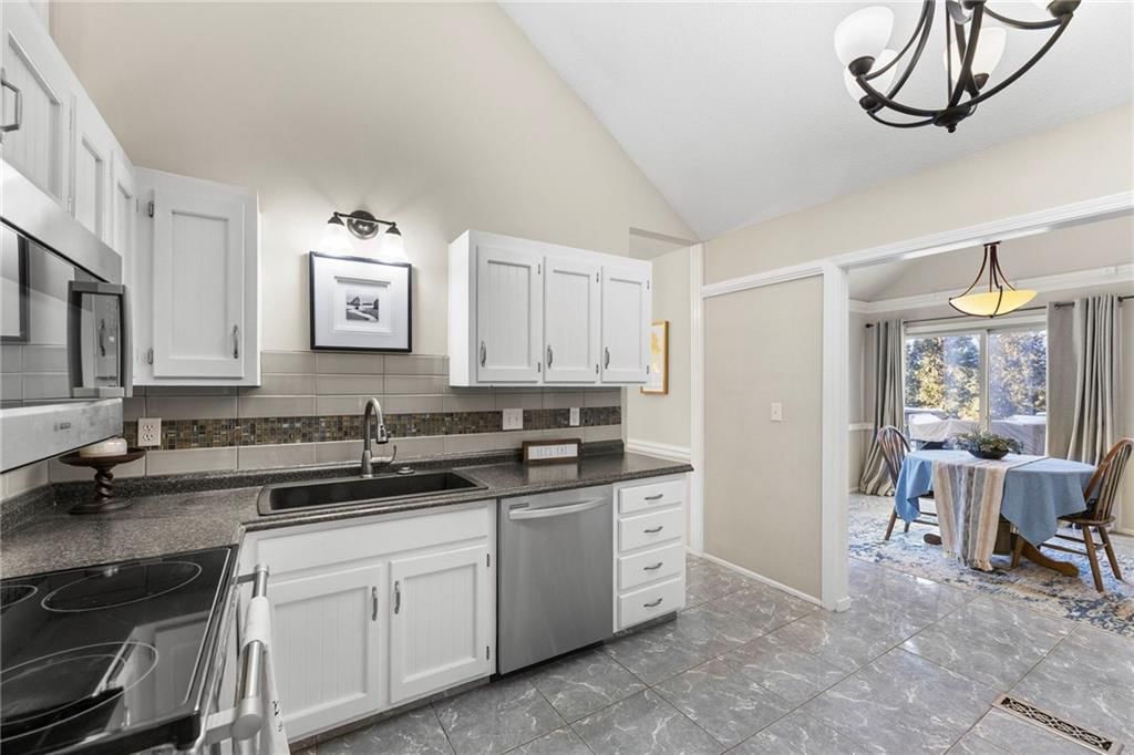 14900 W 91ST Terrace — photo 12